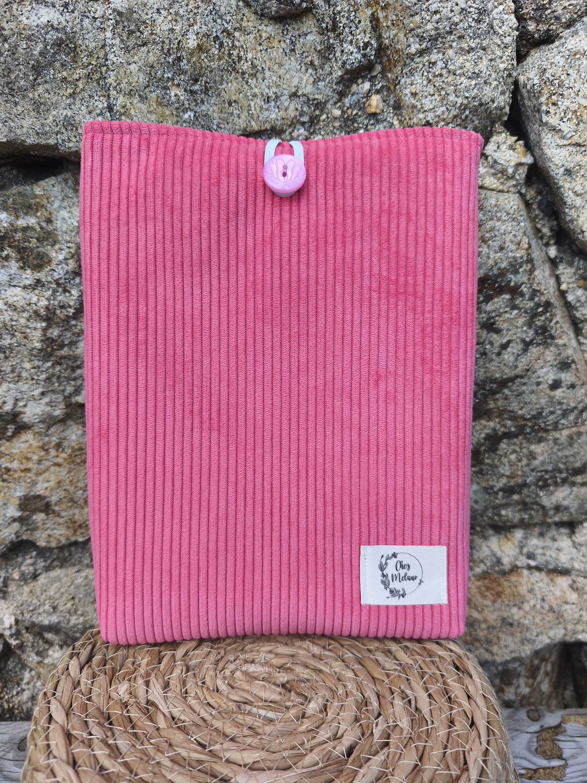 Pochette à livre en velours Rose Flash – Image 3